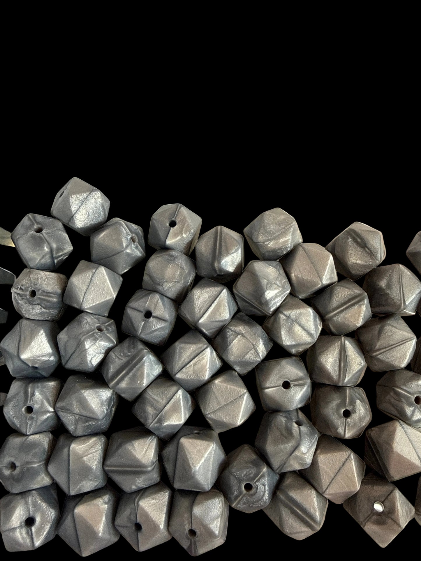 SILB29- (10PCS) 18mm Hexagon SHIMMERING SILVER Color SILICONE beads for DIY