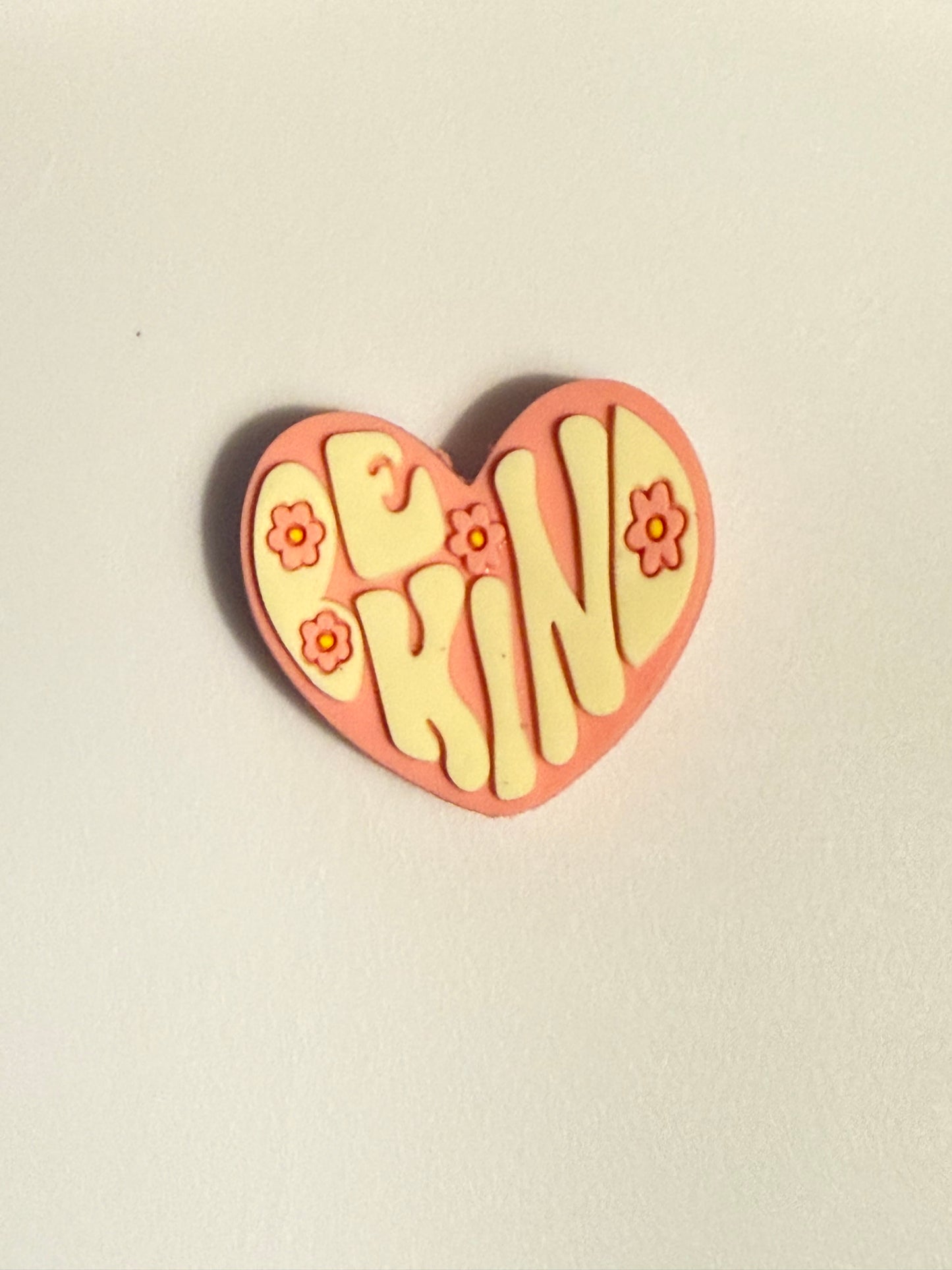 F/Q87 (1)PC 1.1" Choose your color- BE KIND Heart W/Flowers Focal Bead for DIY Keychains, Wristlets, Cup Charms, Car Charms ETC