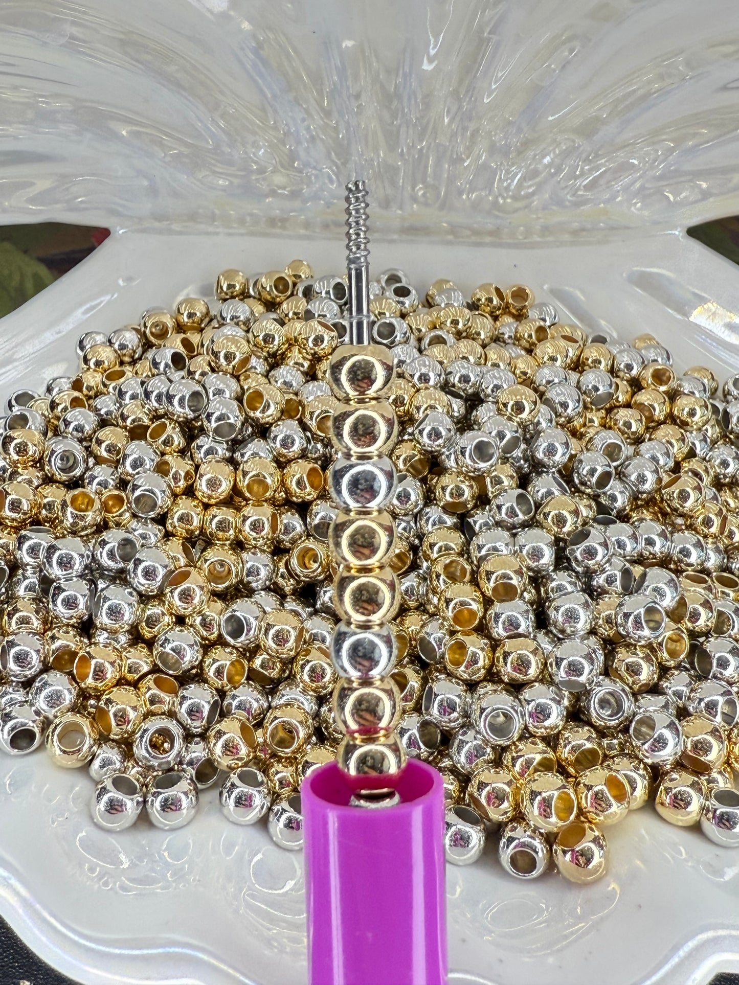 R90-(20PCS) 6mm Silver/Gold Spacer Plastic Beads for DIY