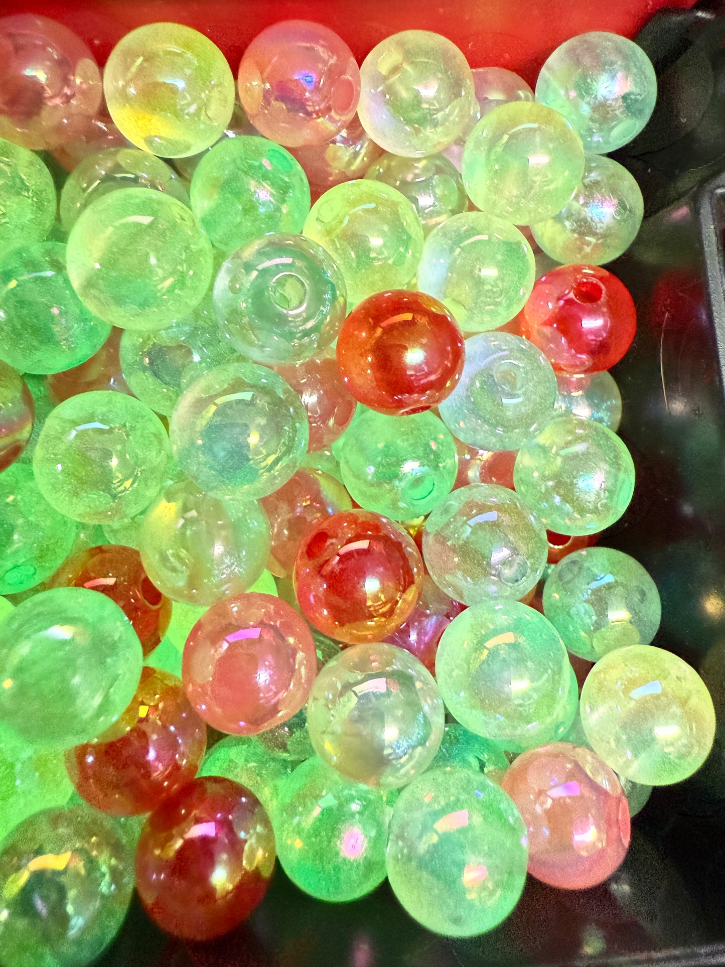 SB13- (10PCS) 9mm UVAB GLOW IN DARK Round Shaped Multicolor Rainbow Aura Coated Mix Acrylic Beads for DIY