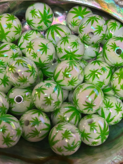 B50- (10PCS) 15mm White Rainbow UVAB Iridescent Acrylic Beads W/Happy/Maple Leaf