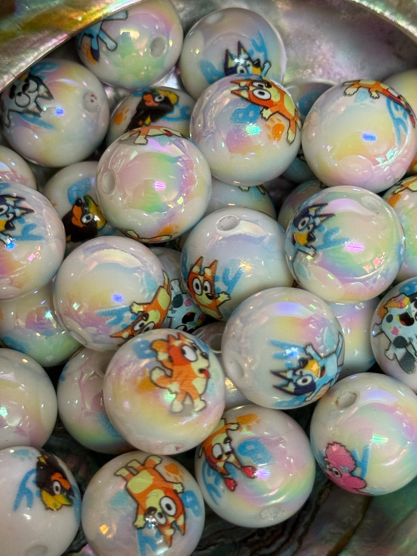 C/L B10- (10PCS) 15mm Bluey Cartoon MIX Round UVAB Iridescent Rainbow Acrylic Beads For DIY