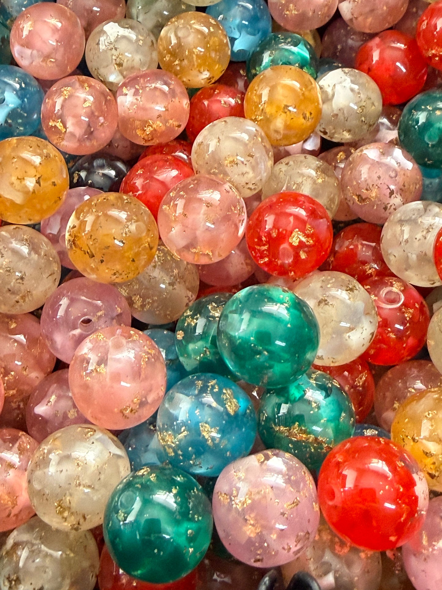 B81- (10PCS) 16mm Round UVAB Mixed Colors Clear W/Gold Glitter Flakes & Confetti Iridescent Galaxy Beads for DIY