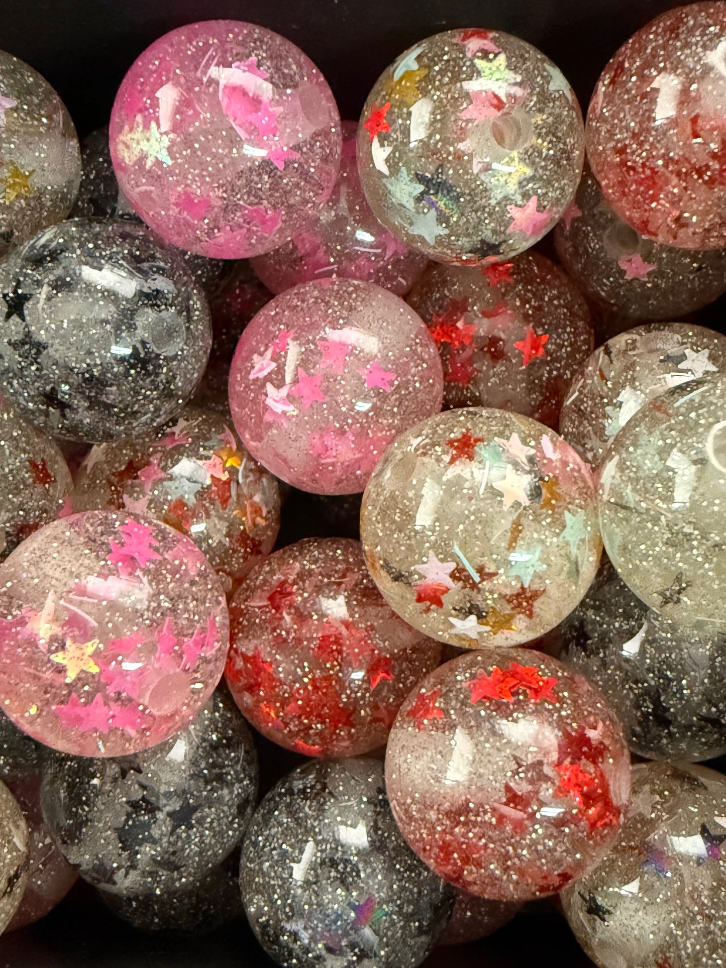 B83- (10PCS) 16mm Round UVAB Multi Colors Clear W/ Glitter & Star Confetti Iridescent Galaxy Beads for DIY