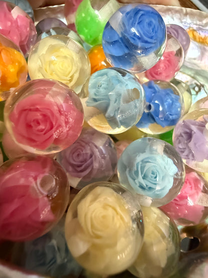 B139- (10PCS) 15mm Round CLEAR W/MULTI-COLOR ROSE MIX Resin Beads for DIY