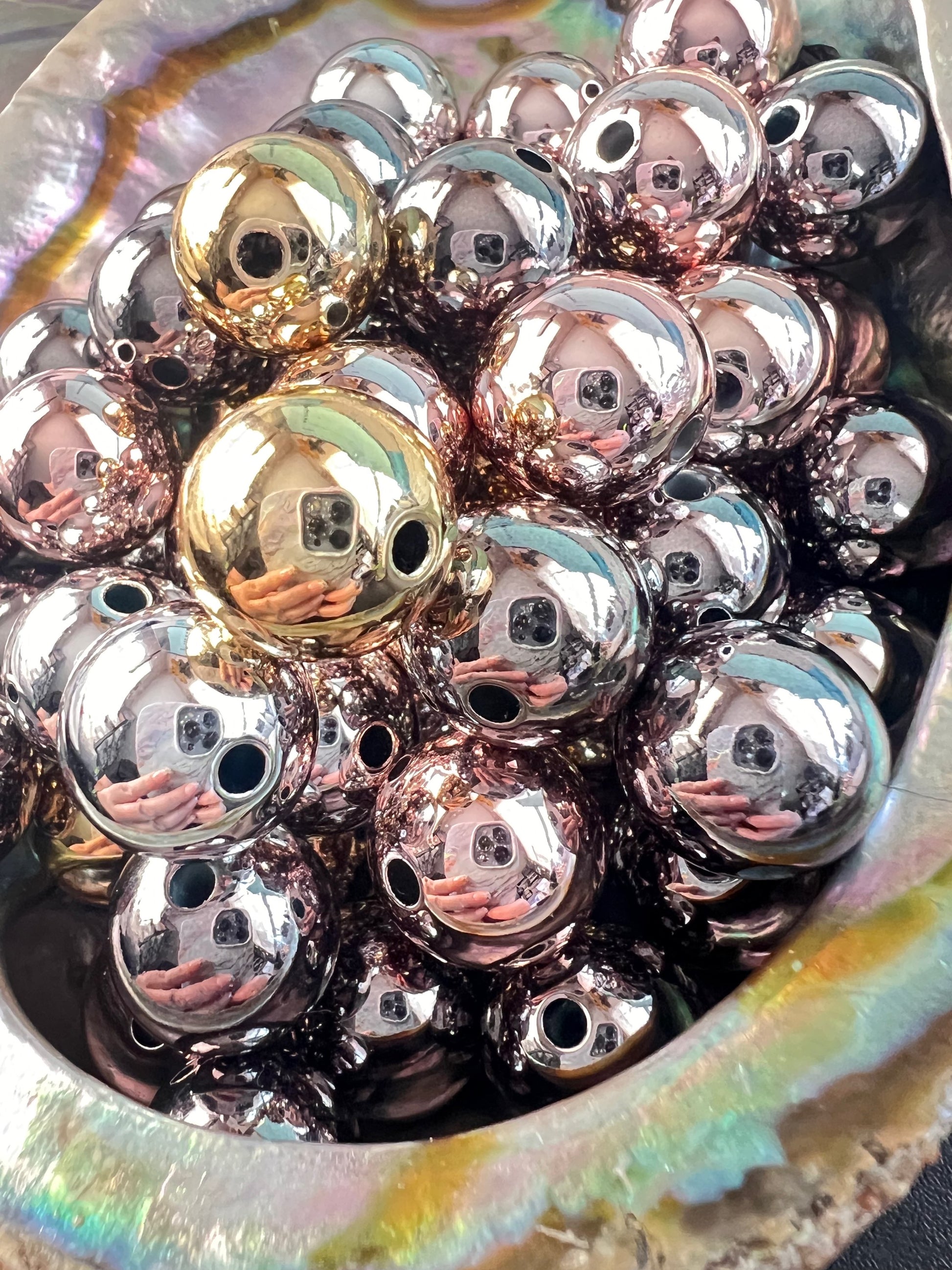 10 PCS- 15mm Multi Colored Metallic Rose/Gold/Silver/Charcoal MIX Round Beads image 1