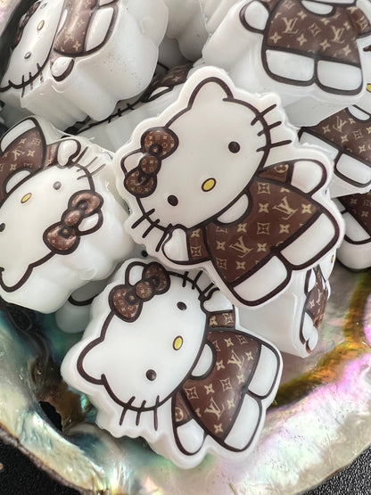 (1)PC-White HK Full Body with LV  Focal Bead image 1
