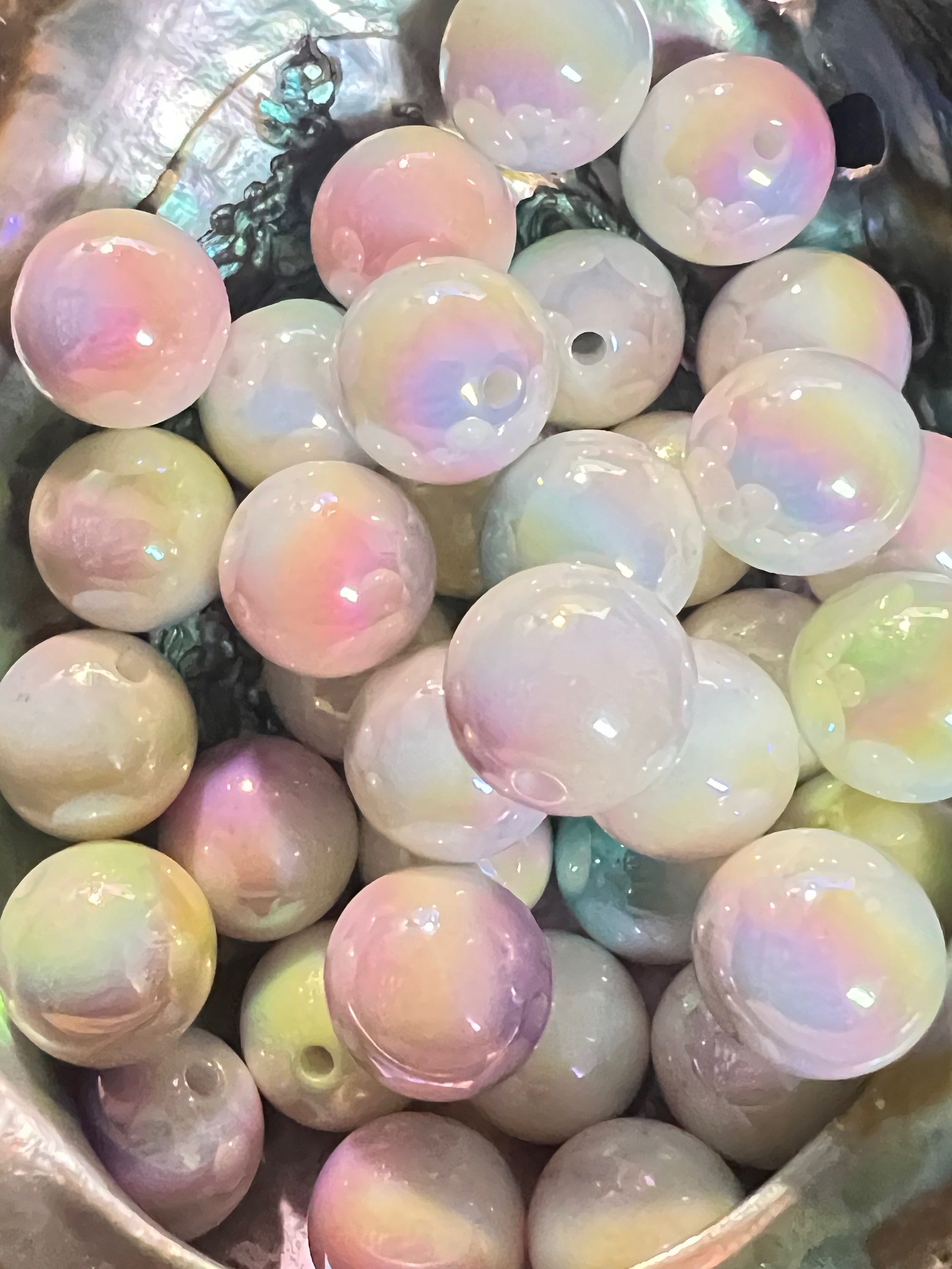 10 PCS-15mm Shiny Multicolor Pastel Ombre White UVAB Rainbow Acrylic Beads image 0