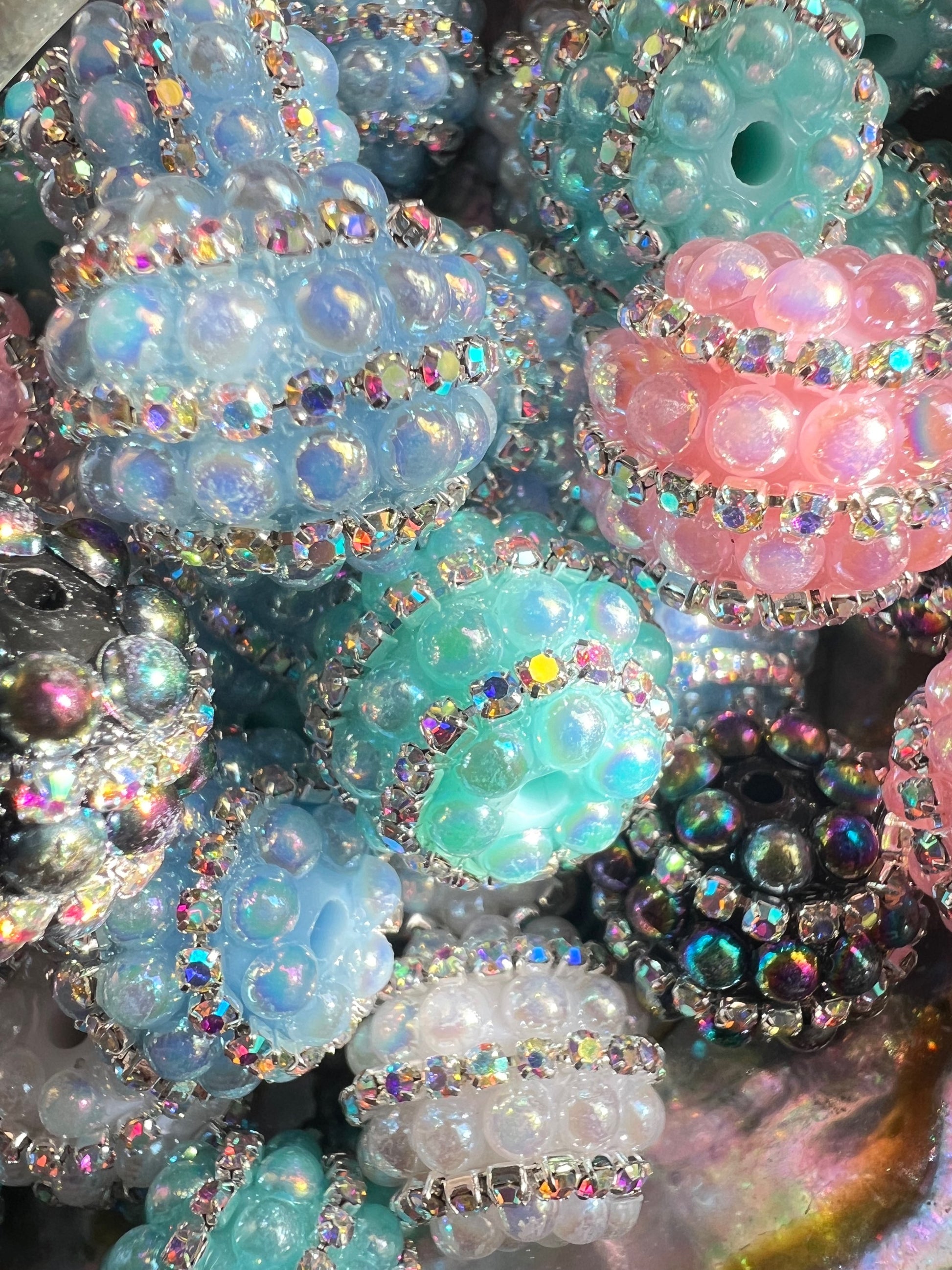 5 PCS - 18mm Fancy Round Multicolor Rhinestone/Pearl UVAB Acrylic Beads image 4