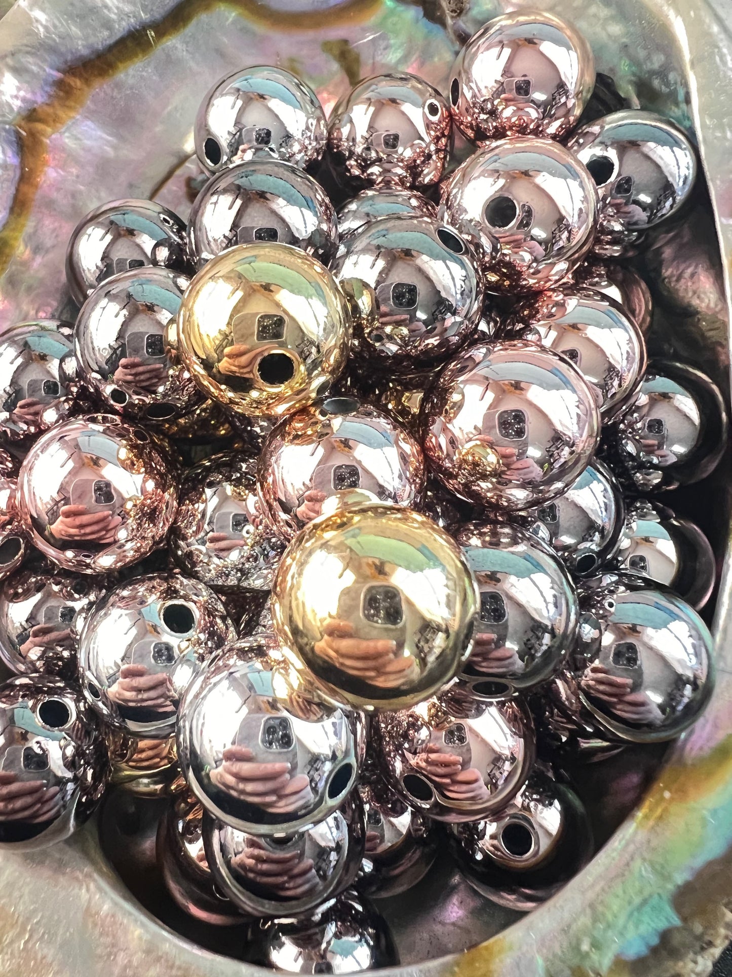 10 PCS- 15mm Multi Colored Metallic Rose/Gold/Silver/Charcoal MIX Round Beads image 0