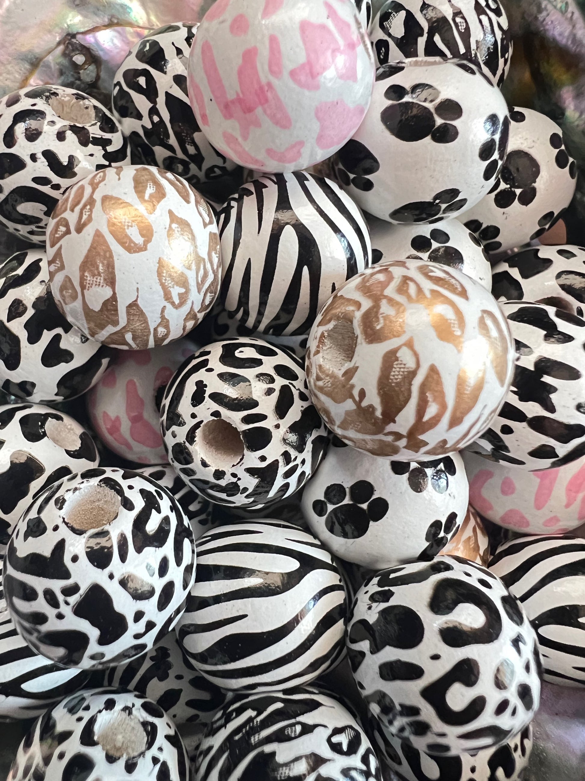 10 PCS-  16mm Multicolored Leopard/Zebra/Cow/Paw/Black/Pink/Gold Round Wooden Be image 2