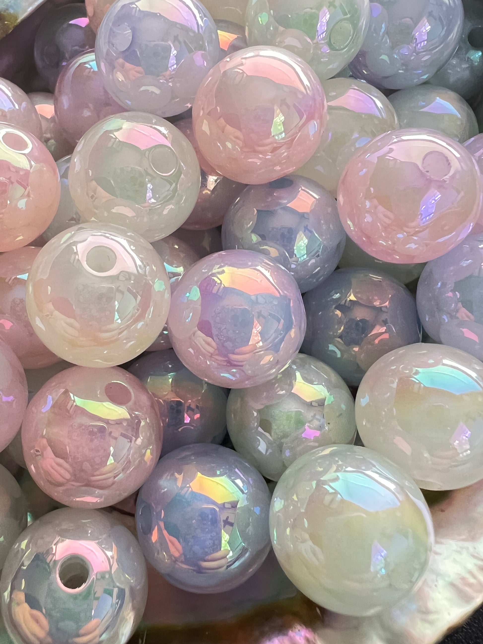10 PCS- 15mm Pastel Rainbow UVAB Galaxy Iridescent Glitter Acrylic Beads image 1