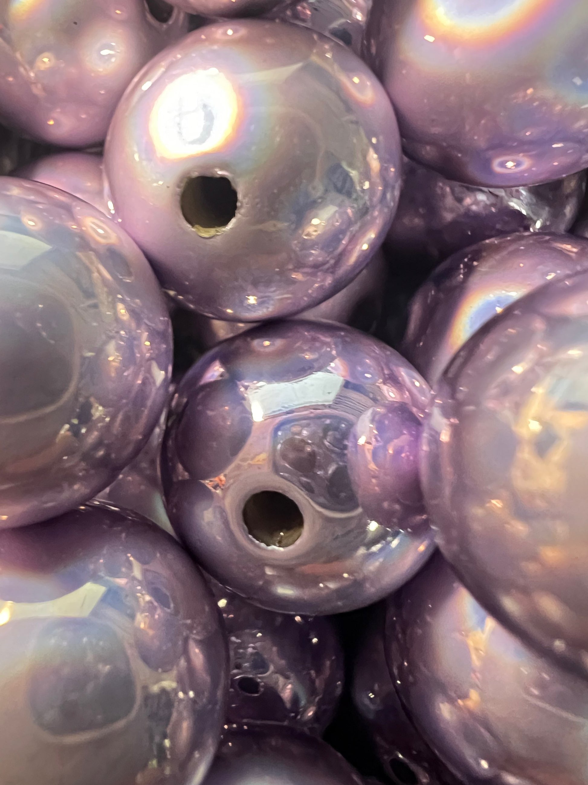 10 PCS - 16mm Lavender Purple Glossy Holographic/Metallic Acrylic Beads image 1