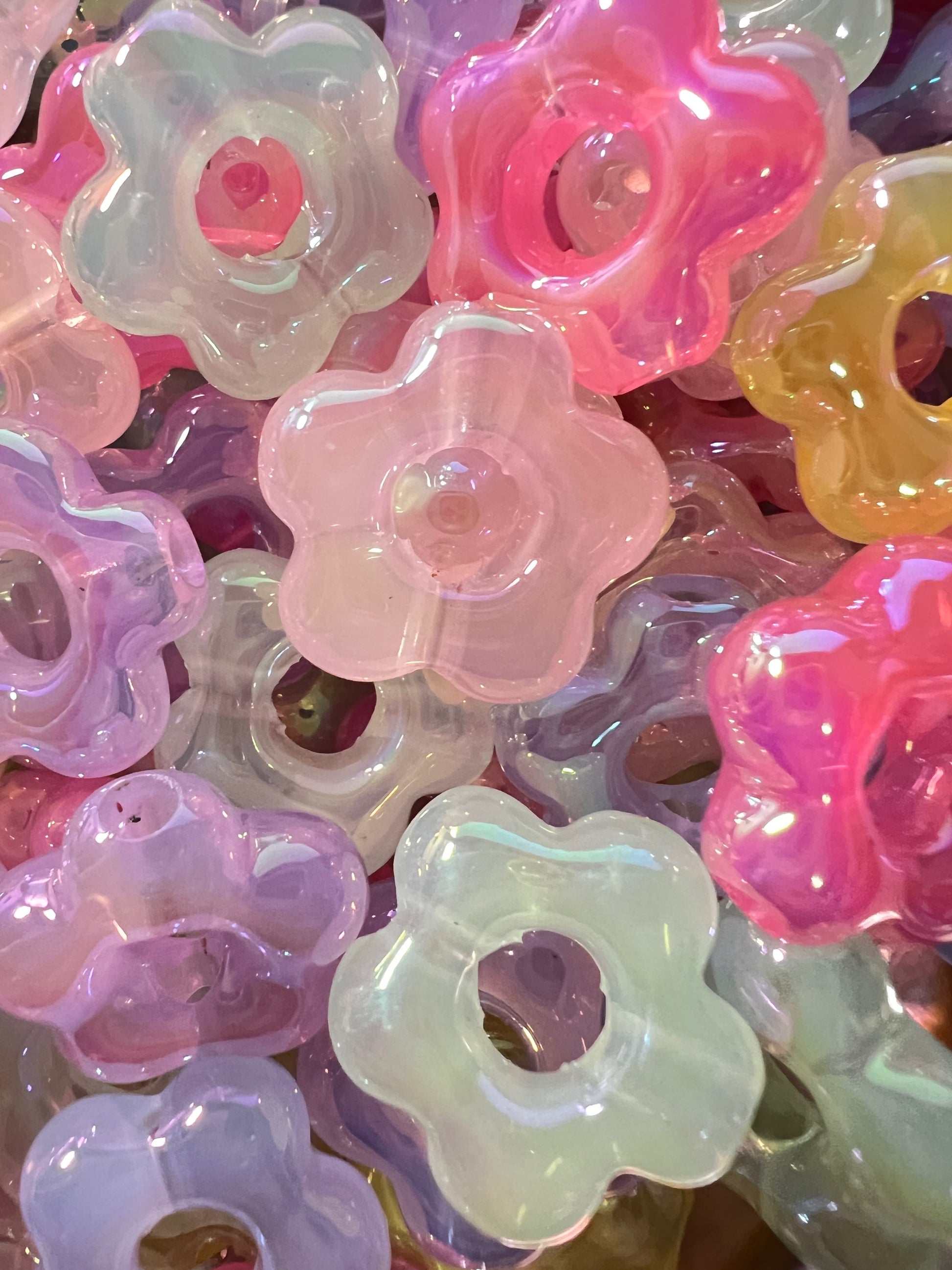 10PCS- 19mm Acrylic UVAB  Mixed Colors Flower Spacers/Frames/Acrylic Beads image 1