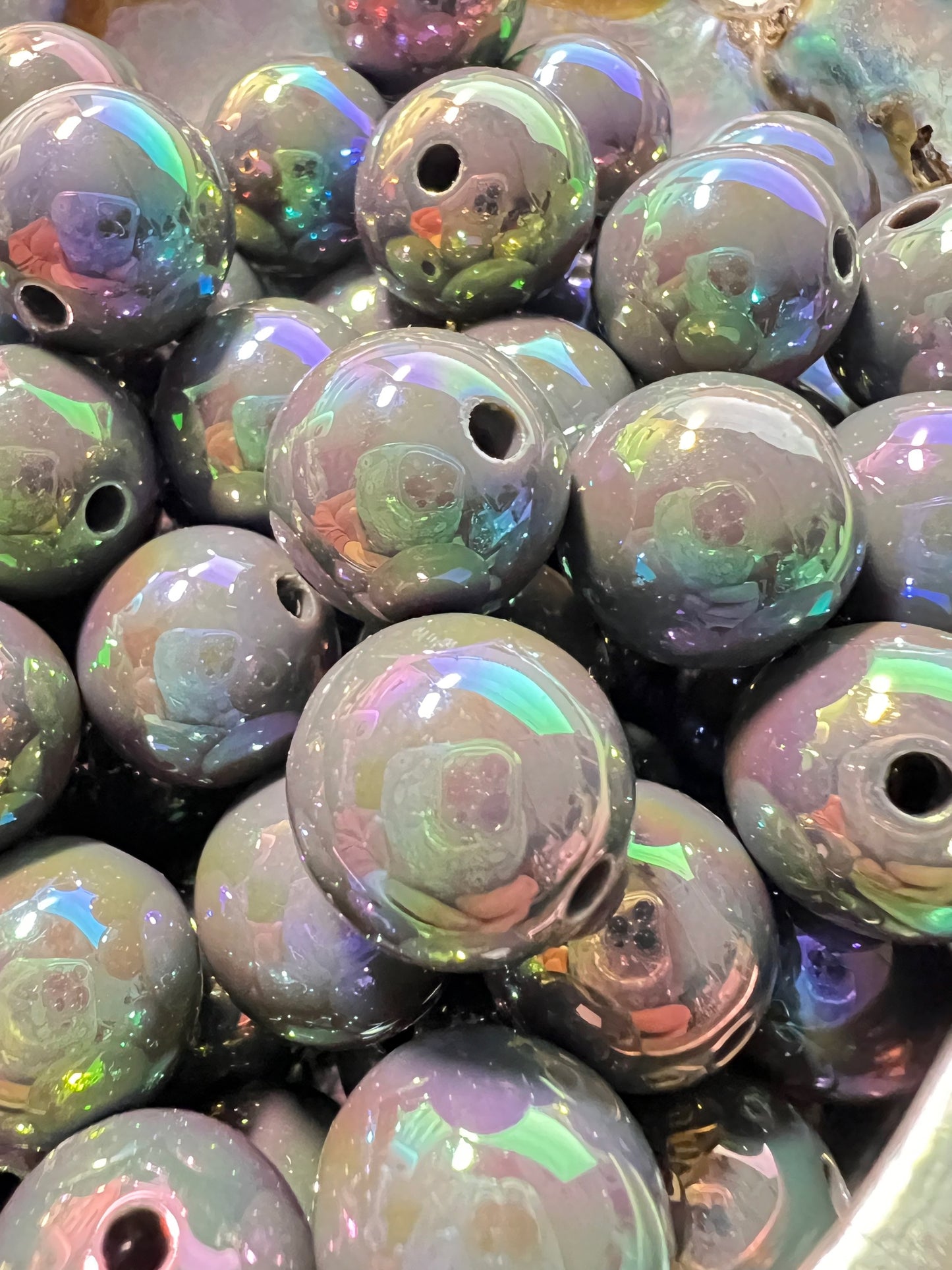 10 PCS- 16mm GRAY UVAB  Rainbow Iridescent Round Acrylic Beads image 1