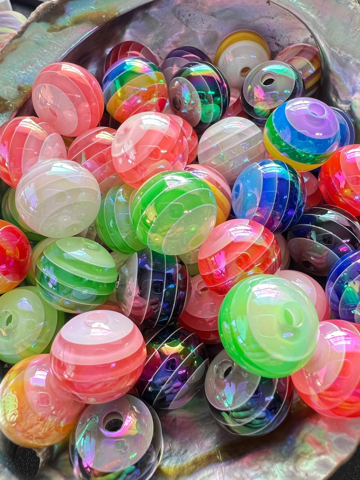10 PCS - 15mm Mixed Colors Striped Mixed UVAB Round Opaque Acrylic Beads image 0