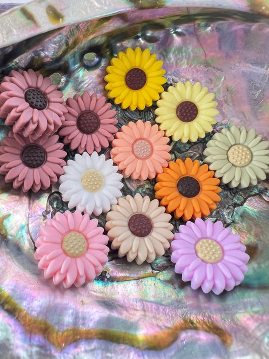 (1)PC- Choose Your Color-  Small Size Daisy Flower Focal Bead image 0