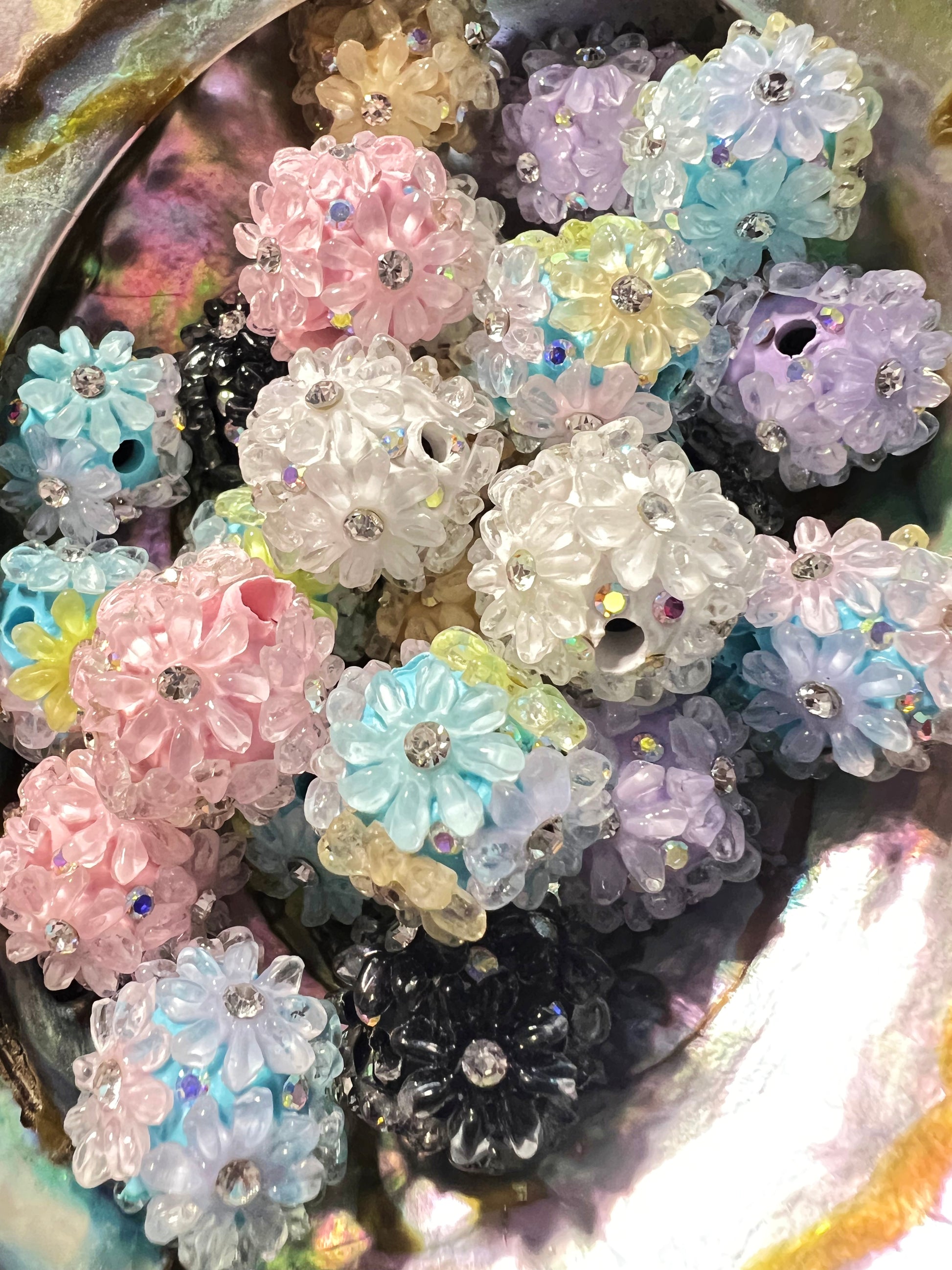 5 PCS- 18mm Fancy Round Mixed Color PASTEL Flowers/Rhinestones/Gems/ Cla image 2