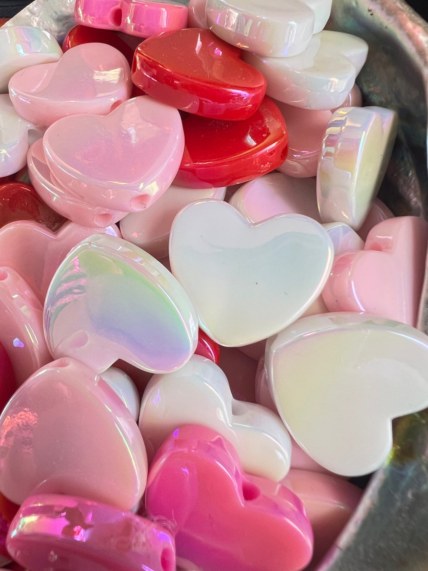 10 PCS- 20mm 3D Flat HEART UVAB Multicolored Iridescent Beads image 2