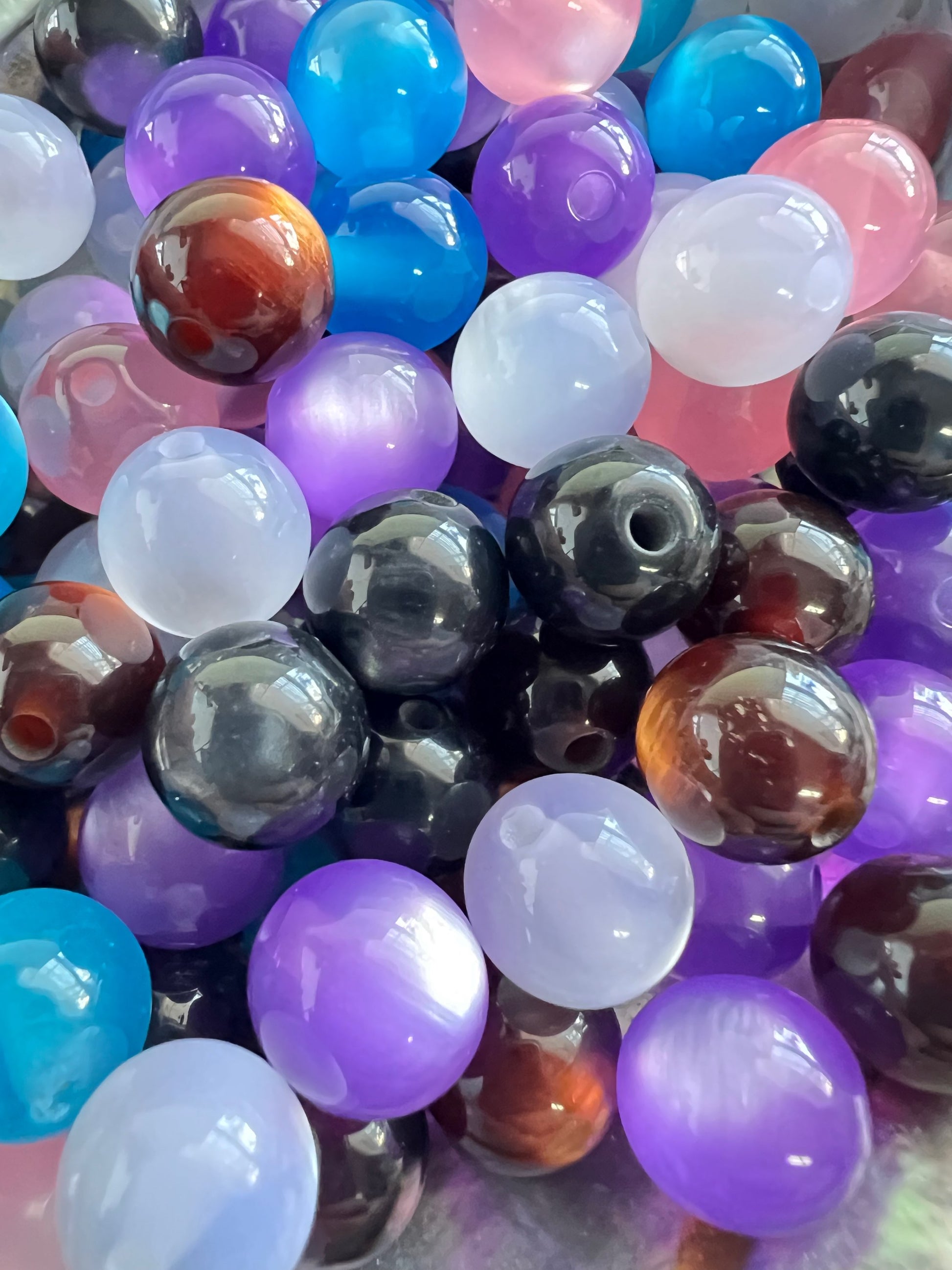 10 PCS- 12mm Multicolored Bright Cat EYE UV Clear Round Acrylic Bead image 0